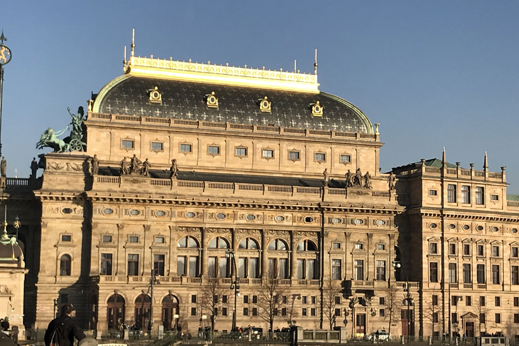 Théâtre national à Prague tourisme